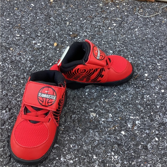 NIKE TODDLER TEAM HUSTLE D 9 (TD) BASKETBALL SHOES #AQ4226 600 Size 5c - Picture 3 of 6